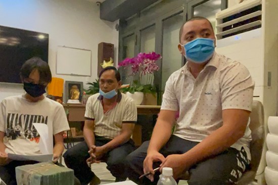 Giấy tờ có chữ ký chính chủ làm sáng tỏ loạt tin đồn: Cát xê, học phí của Hồ Văn Cường, tại sao bố mẹ không xây nhà ở quê?