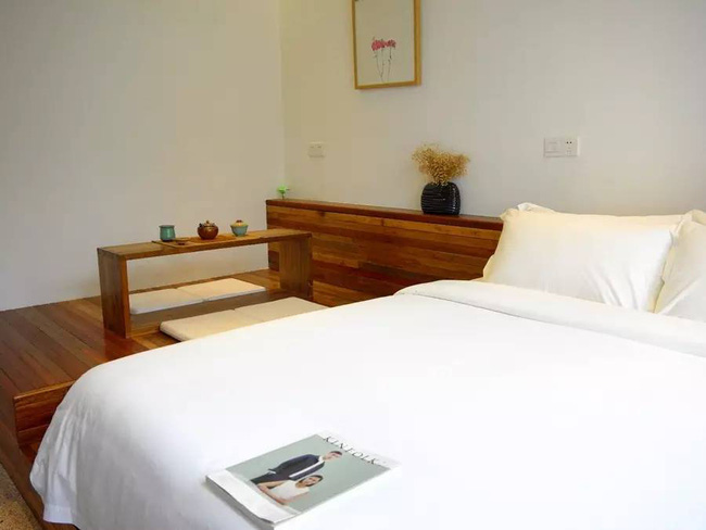 Cặp vợ chồng trẻ tạo không gian nhà vườn xanh mát giữa đồi núi mênh mông-10