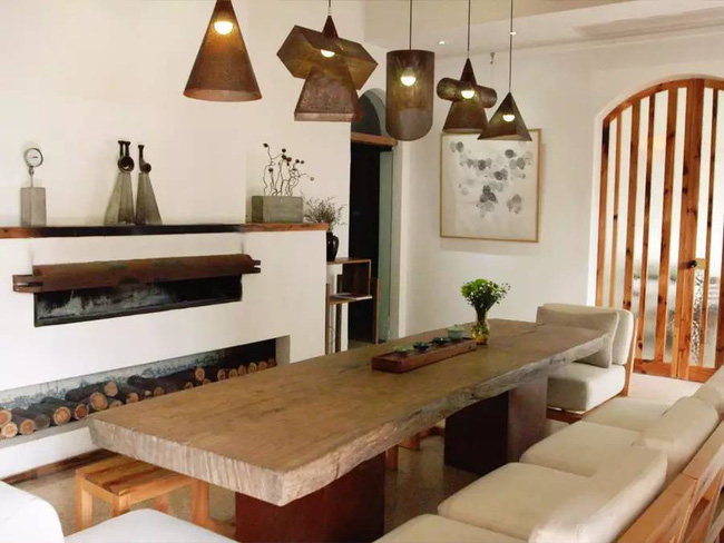 Cặp vợ chồng trẻ tạo không gian nhà vườn xanh mát giữa đồi núi mênh mông-11