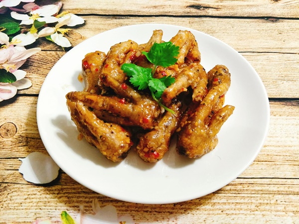 Mát trời làm món chân gà ngâm mắm đậm đà, hương vị hài hoà, ăn hoài không chán-4