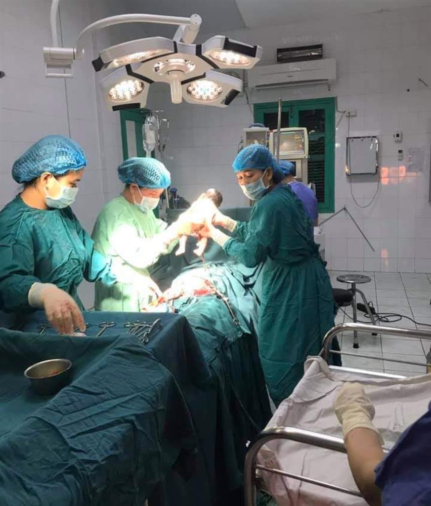 Thông tin bất ngờ vụ bé gái 11 tuổi sinh con bằng phương pháp mổ lấy thai ở Quảng Trị-1