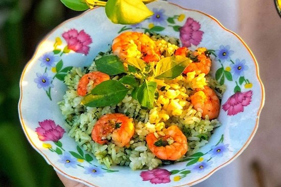 Cơm chiên là món ai cũng từng ăn nhưng chiên cơm 