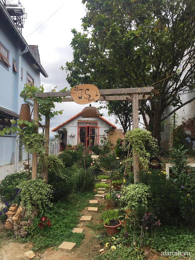 Đôi bạn rời Sài Gòn lên Đà Lạt xây dựng chốn bình yên và làm việc từ xa, cùng lời khuyên tài chính mấu chốt giúp bạn bỏ phố về quê thành công-13