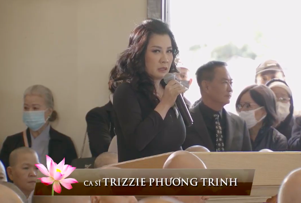 Tang lễ cố ca sĩ Phi Nhung ở Mỹ: Việt Hương khóc nức nở trong vòng tay Wendy Phạm, tiết lộ di nguyện cuối cùng của cố nghệ sĩ-62