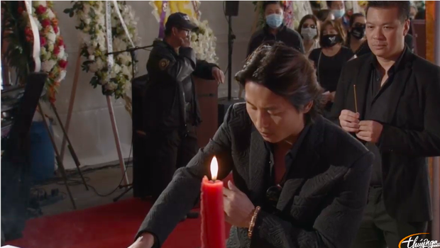 Tang lễ cố ca sĩ Phi Nhung ở Mỹ: Việt Hương khóc nức nở trong vòng tay Wendy Phạm, tiết lộ di nguyện cuối cùng của cố nghệ sĩ-26