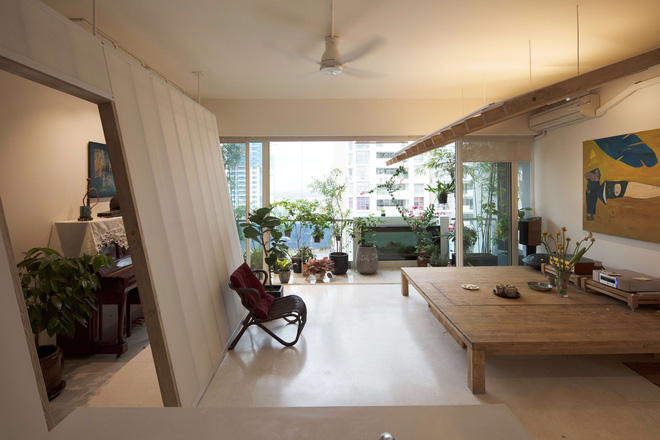 Căn hộ Quận 2 Sài Gòn làm vách nghiêng độc đáo giữa nhà, dù ở tầng 14 nhưng rộng thoáng không kém nhà mặt đất-2