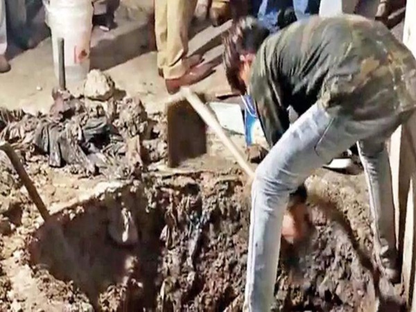 Phát hiện thi thể không đầu, cảnh sát lần theo manh mối tìm thấy người đàn ông và vạch trần tội ác kinh hoàng hơn dưới nền nhà của hắn-3