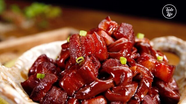 Thịt ba chỉ om với nguyên liệu dễ kiếm này cực tốn cơm, ăn hoài không biết chán-7