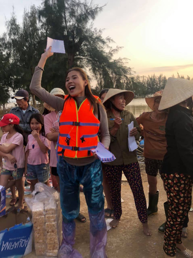 Thuý Diễm chính thức lên tiếng sau khi bị CEO Đại Nam gọi tên vào drama sao kê tiền từ thiện miền Trung!-7