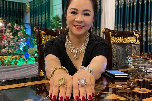 Bà trùm Đại Nam có động thái đầu tiên sau khi vợ Lương Thế Thành lên tiếng, netizen lại thắc mắc số kênh TikTok của CEO-3
