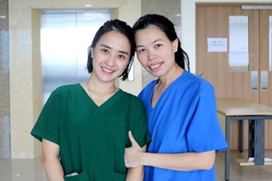 Nữ bác sĩ bật khóc sau gần 2 tháng chống dịch tại TP.HCM