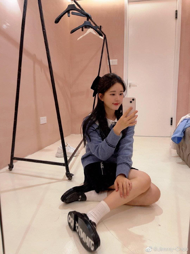 Mỹ nhân Cbiz hack tuổi đâu chỉ nhờ má bánh bao, kiểu tóc đi kèm cũng giúp visual thăng hạng nhiều phết đấy-9