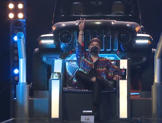 Rap Việt mùa 2 nhá hàng tập 1: Binz vẫn trung thành với cây hồng, LK chất nhất dàn HLV!-5