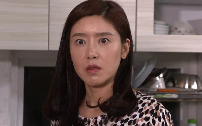 Mượn máy tính của chị dâu, tôi bàng hoàng phát hiện anh chị đang có âm mưu tày đình-1