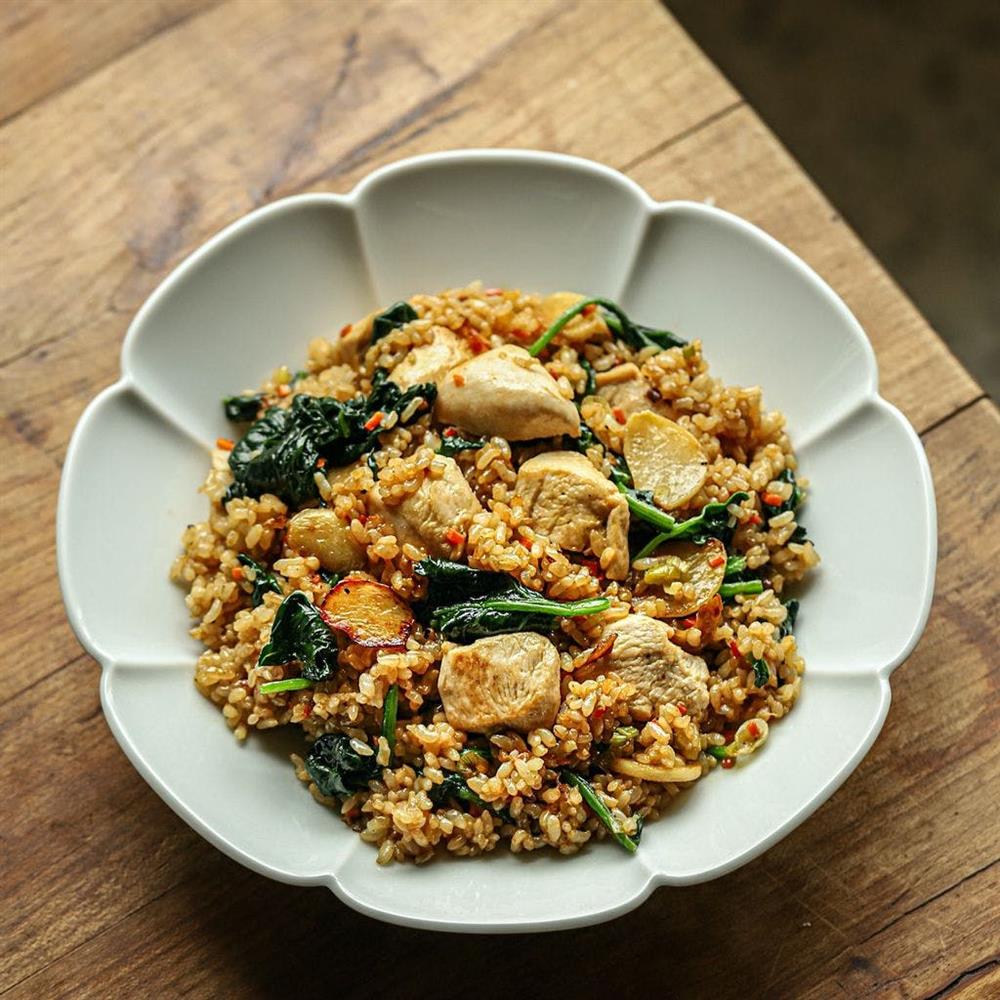 Cơm chiên ức gà: Món ăn hoàn hảo cho người ăn kiêng-16