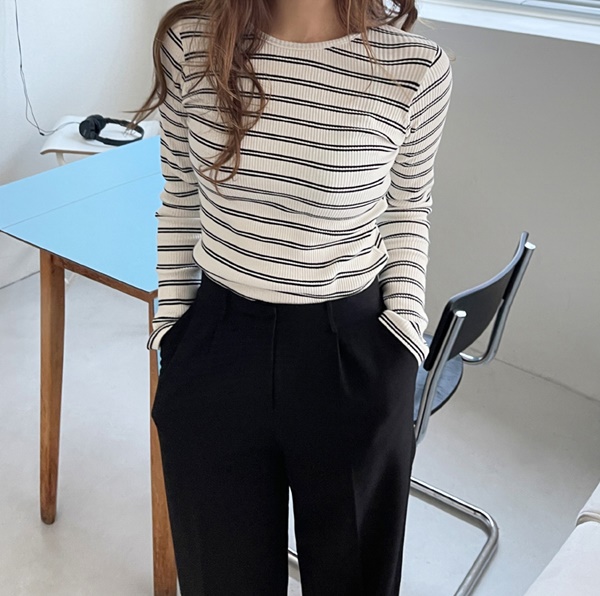 4 xu hướng áo len hot nhất 2021: Sắm thiếu là bớt sành điệu!-9