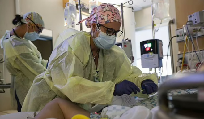 Phát hiện bất ngờ về sự phổ biến của COVID kéo dài, nguy cơ tác động lớn đến hệ thống y tế-1