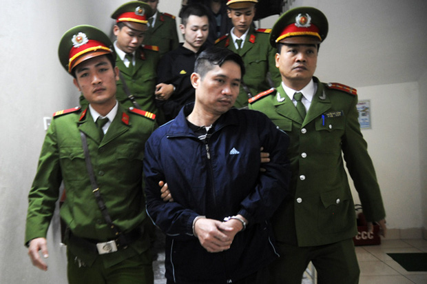 Mặt nạ gương - Bộ phim gợi nhắc về vụ án TMV Cát Tường rúng động 8 năm trước: Nạn nhân bị ném xác phi tang sau khi tử vong vì phẫu thuật thẩm mỹ-4