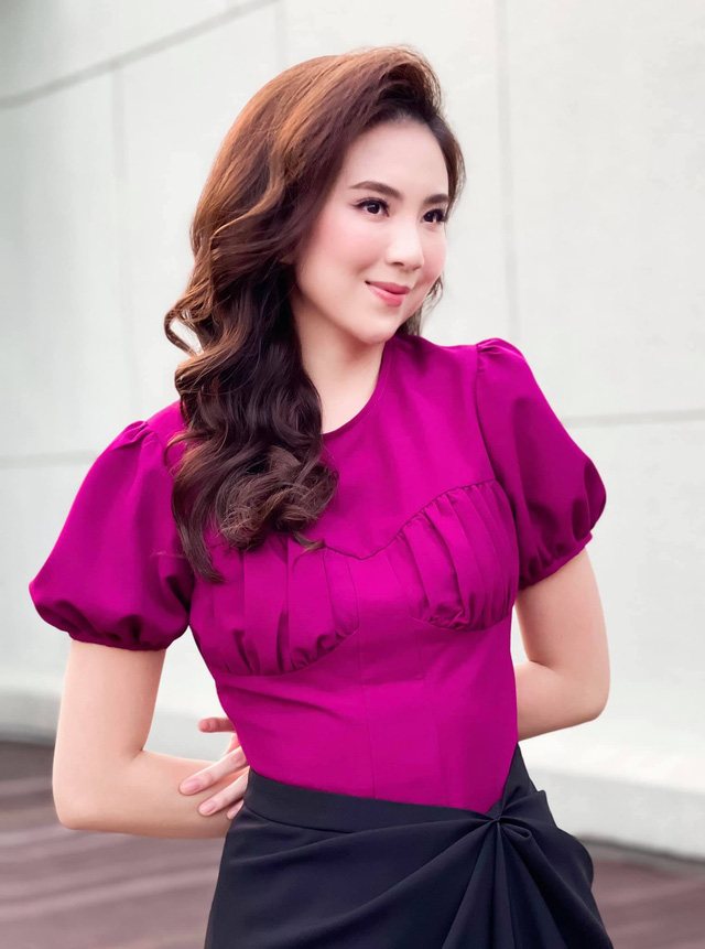 BST hồng chói lọi kén người mặc của BTV Mai Ngọc-8