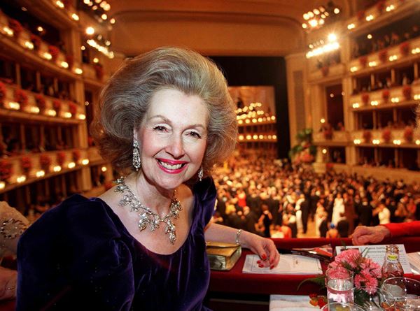 Chuyện bi thảm ít ai biết đằng sau khoảnh khắc Công nương Diana với vẻ mặt đau khổ bật khóc trong xe hơi-8