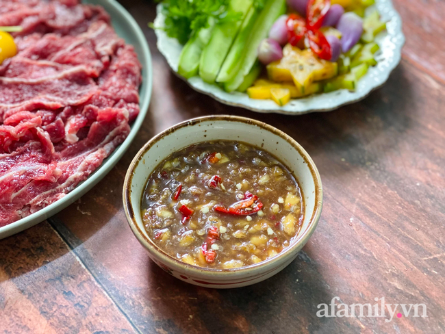 Trời lạnh mà có nồi lẩu bò nhúng giấm nóng hổi xuýt xoa cùng cả nhà thì đúng là số 1!-5