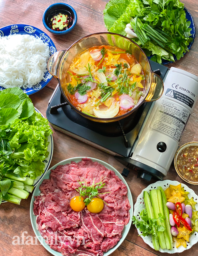 Trời lạnh mà có nồi lẩu bò nhúng giấm nóng hổi xuýt xoa cùng cả nhà thì đúng là số 1!-4