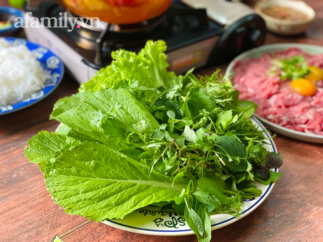 Trời lạnh mà có nồi lẩu bò nhúng giấm nóng hổi xuýt xoa cùng cả nhà thì đúng là số 1!-3