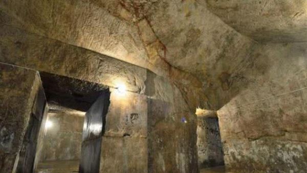 Bước vào mộ cổ 600 tuổi, chuyên gia chết đứng thấy quan tài lơ lửng trên không, các ngọn đèn tự bật sáng, bí mật vi diệu ẩn sau là gì?-3