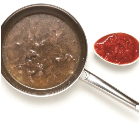 Thịt bò nấu với nguyên liệu dễ kiếm này cực tốn cơm, chỉ mất 10 phút là hoàn thành!-2