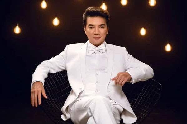 Netizen đào bức ảnh gây tranh cãi của Đàm Vĩnh Hưng: Khẳng định Ariana Grande huỷ show vì bolero, có cả từ ngữ tục tĩu-4