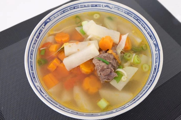 Loại rau quốc dân của người Việt hóa ra chính là thảo dược quý trị dứt điểm 7 bệnh vặt, nhưng có 2 nhóm người không nên ăn-3