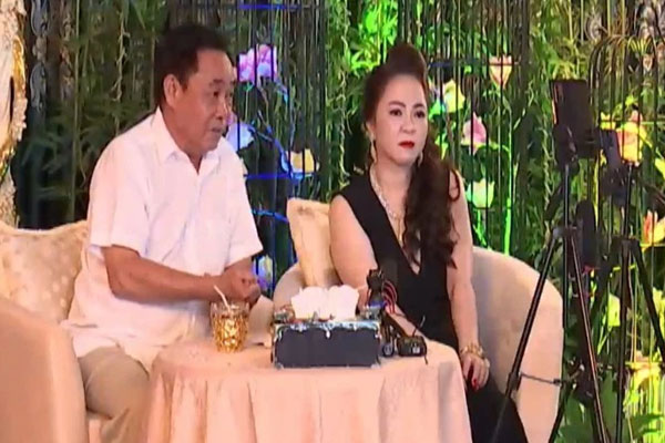Ông Huỳnh Uy Dũng bất ngờ nhắc về người vợ cũ mới qua đời: Chuyện vợ chồng cũng là duyên nợ, kể cả tôi đã đi bước thứ hai-1