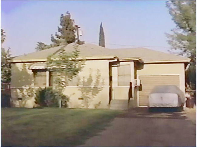 Bé gái bị cha đẻ bắt nhốt lạm dụng 13 năm đến mức đi không vững, lúc tưởng thoát nạn lại trở thành miếng ngon cho các nhà nghiên cứu-2