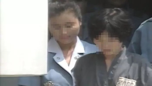 Xông vào nhà giết ông hàng xóm bị liệt, người phụ nữ bị bắt chỉ biện hộ một câu, tiết lộ cuộc đời bị nạn nhân hủy hoại-2