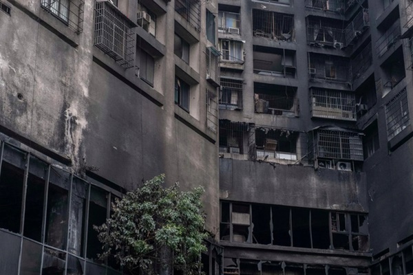 Cạm bẫy tử thần của chung cư ma Đài Loan: Một ngọn lửa, 46 người đi mãi-2