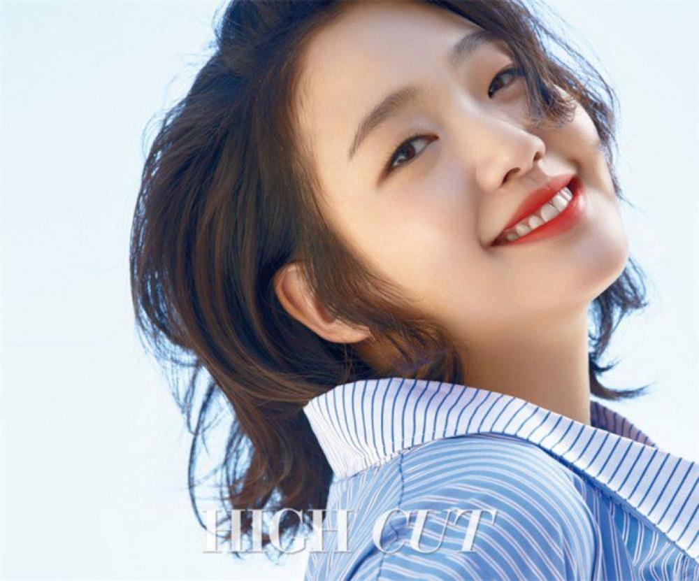 Làn da Kim Go Eun vẫn căng bóng dù đã 30, có 4 tips đơn giản 80% các chị em đều bỏ qua-6