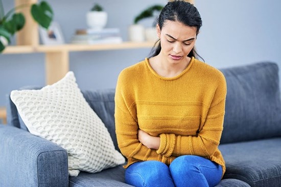 Khi bị táo bón mà xuất hiện một trong những dấu hiệu sau, chuyên gia cảnh báo bạn nên đi khám càng sớm càng tốt