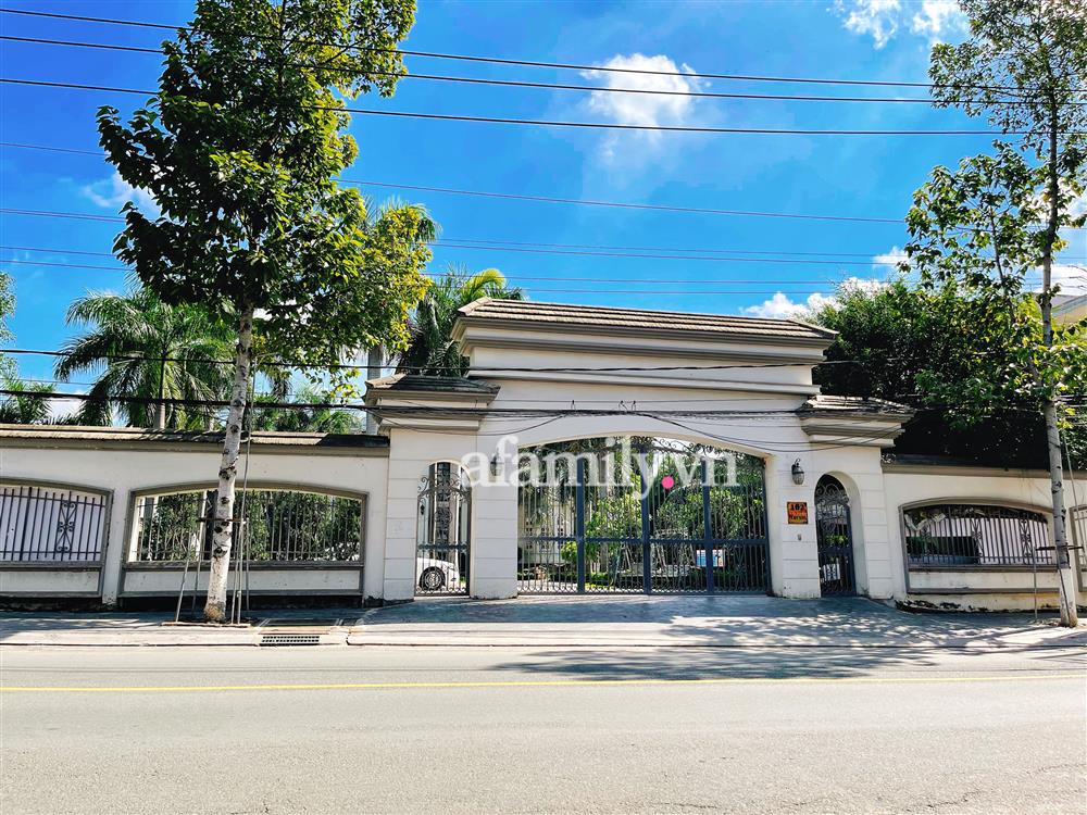 Bất ngờ về căn biệt thự nơi đang diễn ra tang lễ của vợ cũ ông Dũng lò vôi tại Bình Dương-4