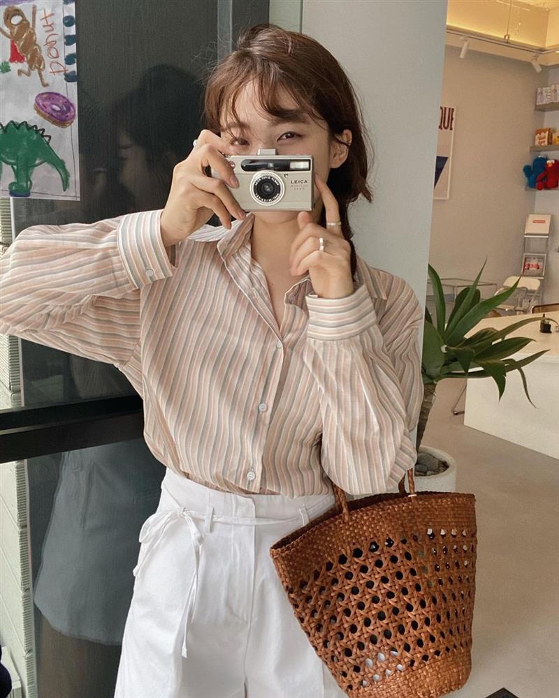 5 cách buộc tóc lên hình sống ảo đẹp hơn tất thảy mọi người xung quanh-18