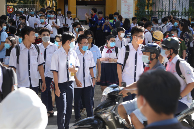 1 địa phương cho học sinh nghỉ học vì có 19 F0 trong trường học-1