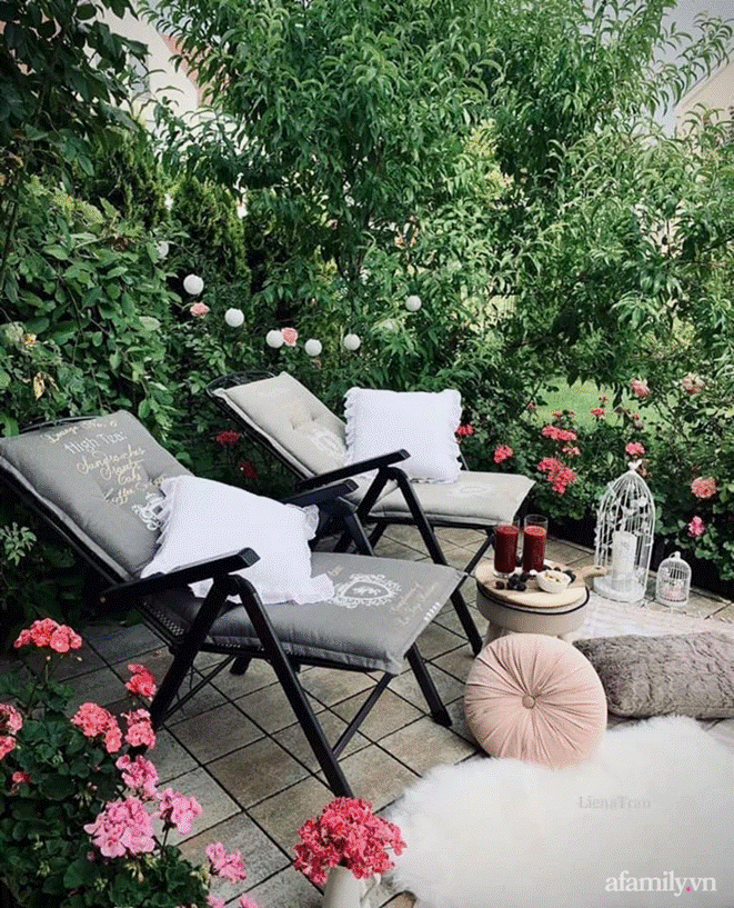 Ngôi nhà với phong cách tối giản thư thái và khu vườn đẹp chẳng khác gì chốn thần tiên của mẹ Việt-8