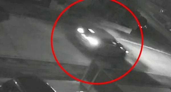 Nhiệt tình làm nhân chứng giúp cảnh sát điều tra cái chết của vợ, gã đàn ông bị vạch trần tội ác chỉ nhờ dấu vết nhỏ trong nhà-4