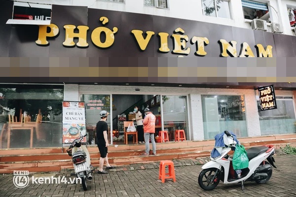 TP.HCM: Đề xuất cho phép hàng quán ăn uống phục vụ khách tại chỗ-1