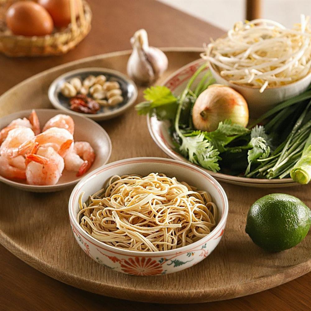 Mì tàu hũ xào tôm kiểu Thái: Món ngon thanh đạm, ăn nhiều cũng chẳng lo bị tăng cân, chị em ăn kiêng thì quá hợp lý-2