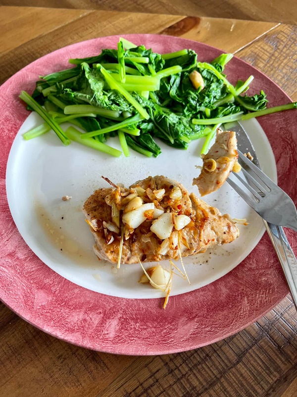 Hoa hậu Kỳ Duyên bật mí thực đơn giảm cân vừa ngon miệng lại healthy, chị em muốn eo thon dáng chuẩn học tập ngay-9