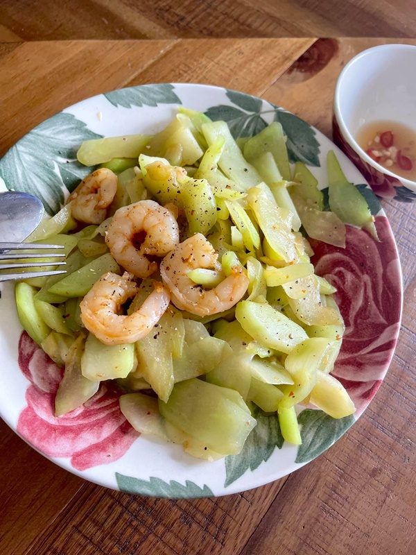 Hoa hậu Kỳ Duyên bật mí thực đơn giảm cân vừa ngon miệng lại healthy, chị em muốn eo thon dáng chuẩn học tập ngay-15