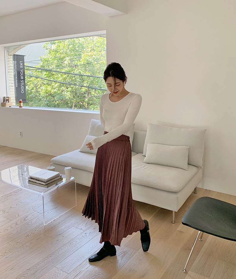 Trùm diện chân váy xếp ly đẹp chính là Công nương Diana, bà có 2 cách mix để đời dành cho phái đẹp-13