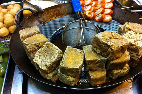 Xôn xao hình ảnh bên trong một quán cơm tại Hà Nội khiến cộng đồng mạng phát hoảng-3