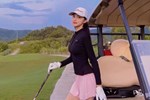 Hương Giang xả kho loạt ảnh khoe dáng mỏng tang trên sân golf-9