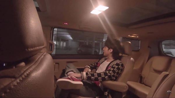 Động thái mới nhất của Thiều Bảo Trâm hậu lộ hint nghi vấn gương vỡ lại lành với Sơn Tùng-10